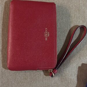 Coach Scarlet Wristlet
